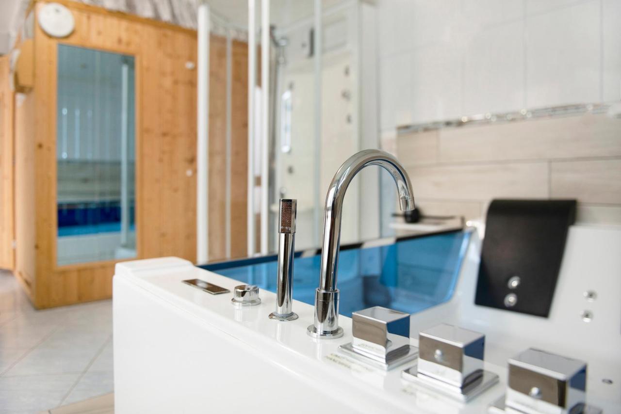 Spawo Mit Sauna Und Whirpool Pfullendorf Exteriér fotografie